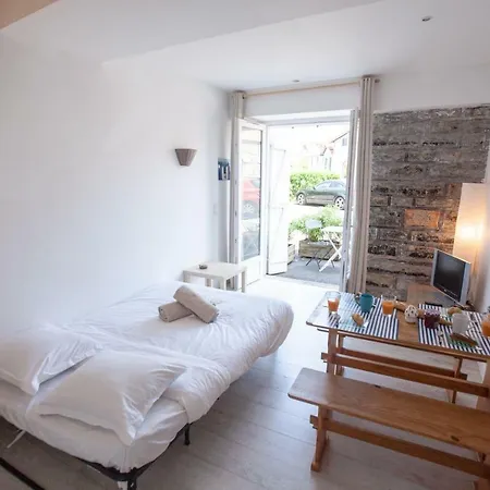 Charmant Studio A 200m De La Plage D'amour *